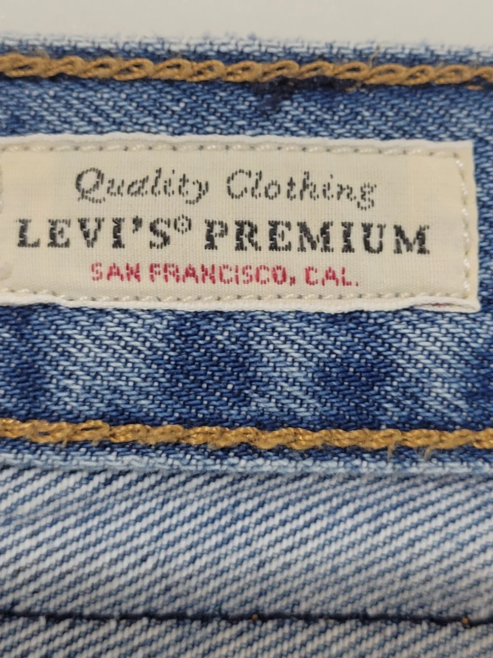 Levi 501 Skinny Womens Light Washed Distressed Jeans Size 24